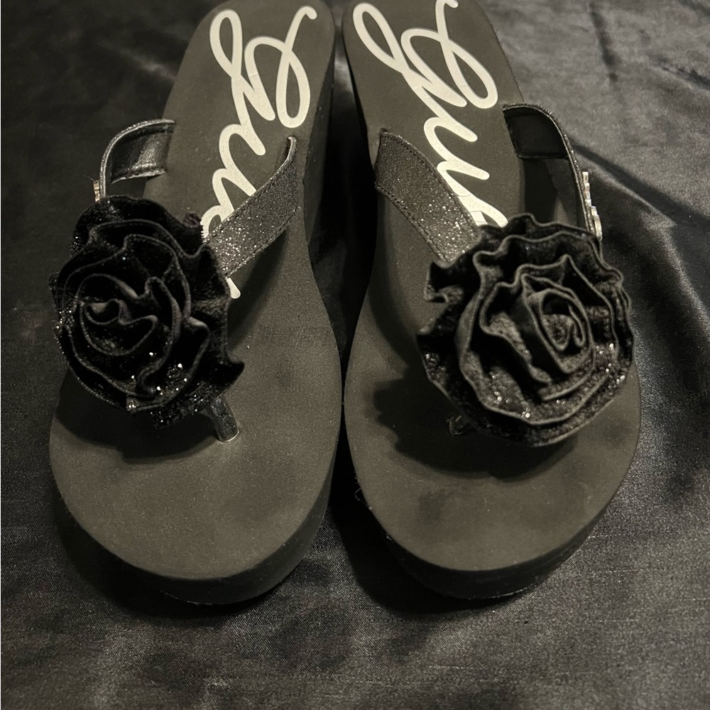 Guess Flip Flops Size 10M